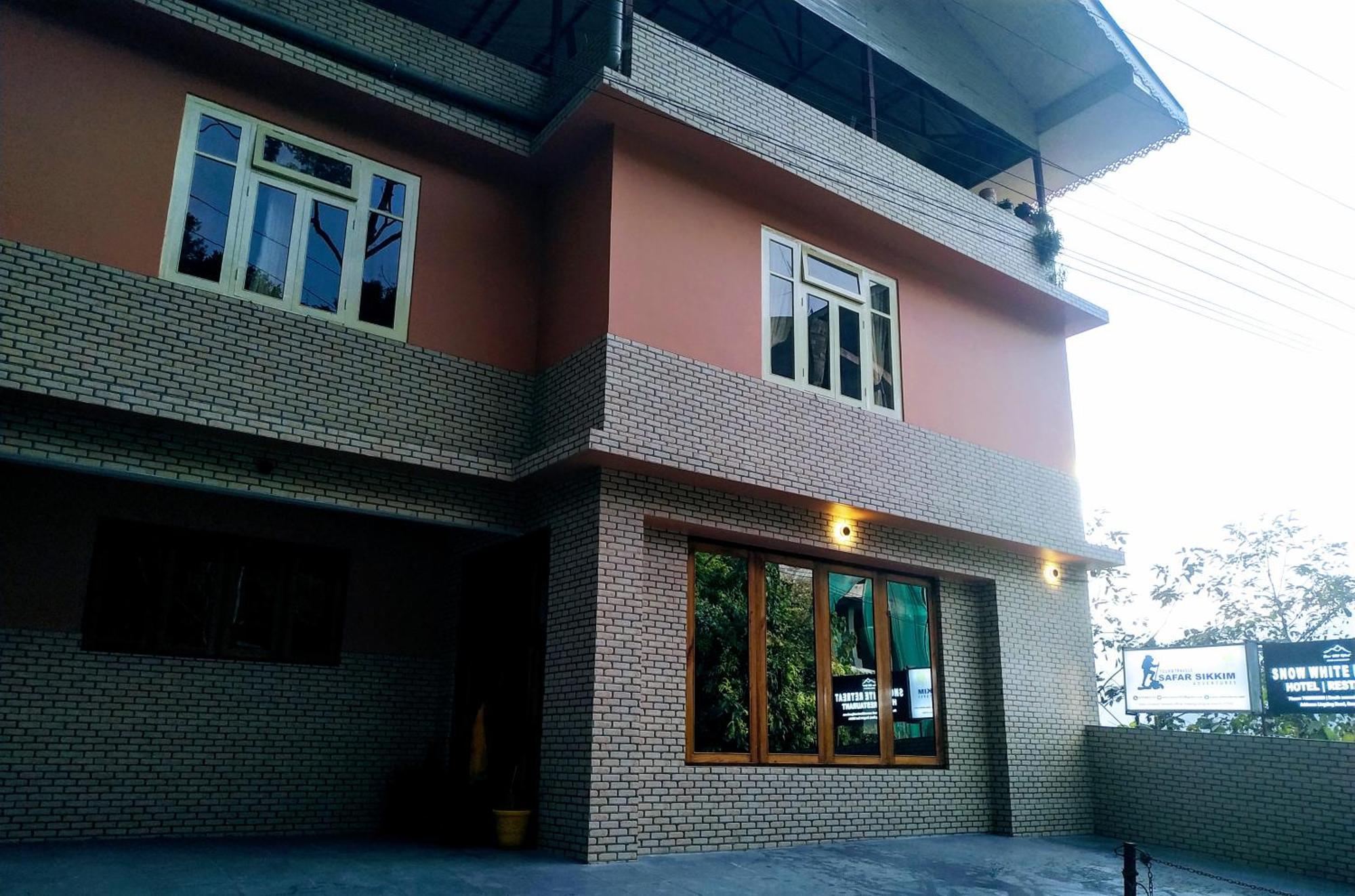 Snow White Retreat Hotel And Restaurant Gangtok Exteriér fotografie